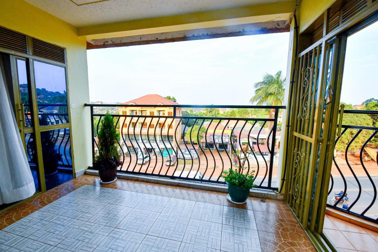 Peace Of Mind Suites 엔테베 외부 사진