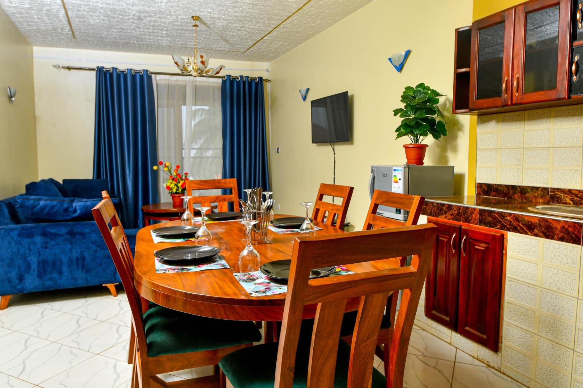 Peace Of Mind Suites 엔테베 외부 사진